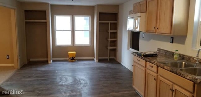 Building Photo - 2 br, 2 bath House - 1508 Genessee Ave