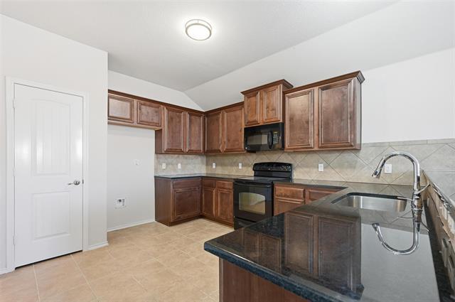 Foto del edificio - 139 Meadow Crest Dr