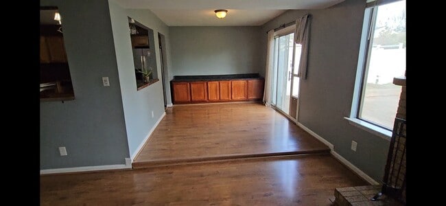 Building Photo - 1658 Dylan Dr