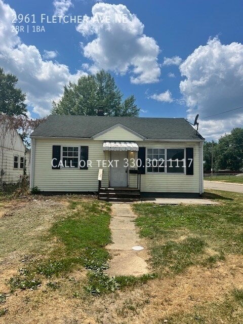 Primary Photo - Bungalow style 2 bedroom home for rent - C...