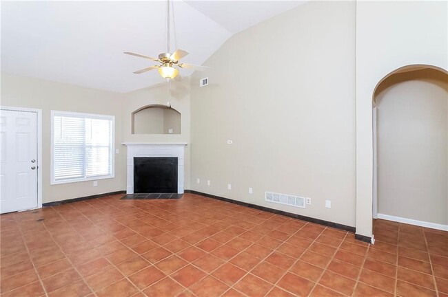 Foto del edificio - 4445 Greycliff Pointe
