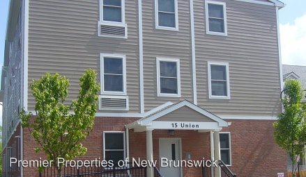 Primary Photo - 2 br, 1 bath Room For Rent - 15 Union Street