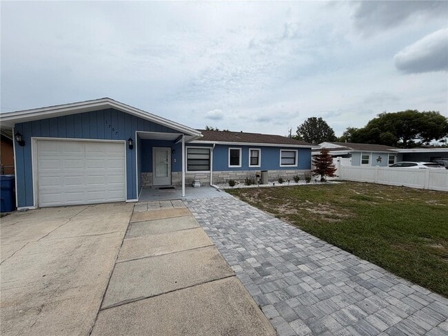 Photo - 1767 Valencia Ave House