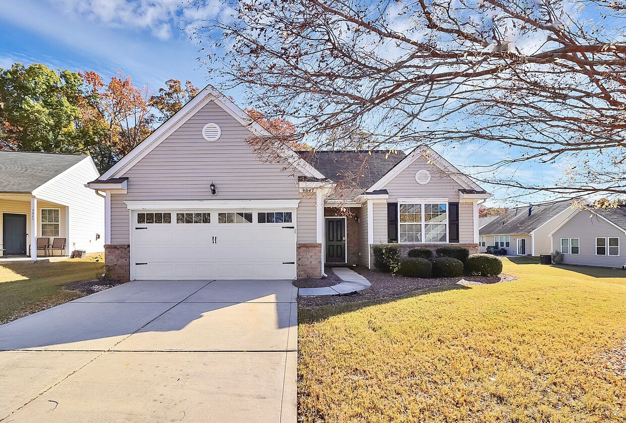 Primary Photo - Well Maintained Ranch for RENT