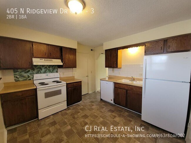 Building Photo - 405 N Ridgeview Dr