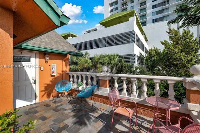 Foto del edificio - 1033 NW 6th St