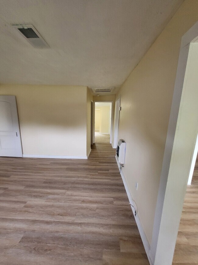 Foto del edificio - 1410 N 12th Ave