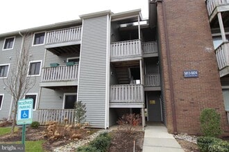 Building Photo - 5015 Ravens Crest Dr