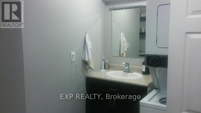 Photo du bâtiment - 31 Matterdale Ave