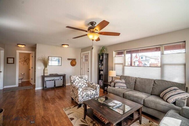 Foto del edificio - 17 Aspenwood Dr