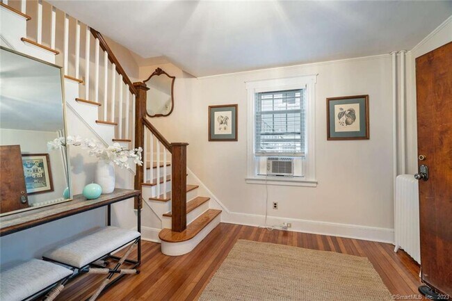 Foto del edificio - 328 Delavan Ave