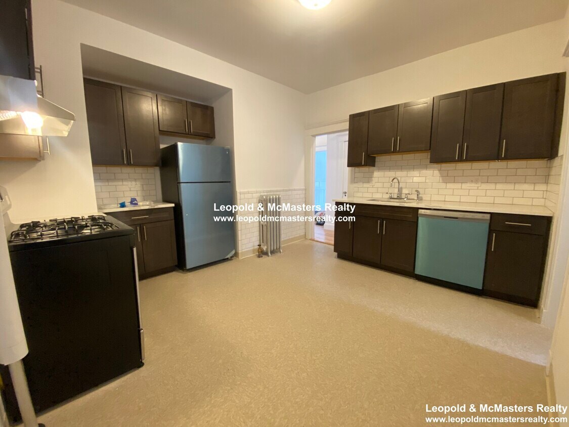Foto principal - 81 Winchester St