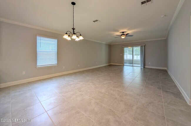Foto del edificio - 13797 Holsinger Blvd
