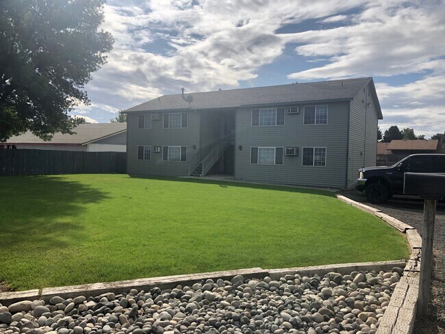 Foto del edificio - 740 F St SW