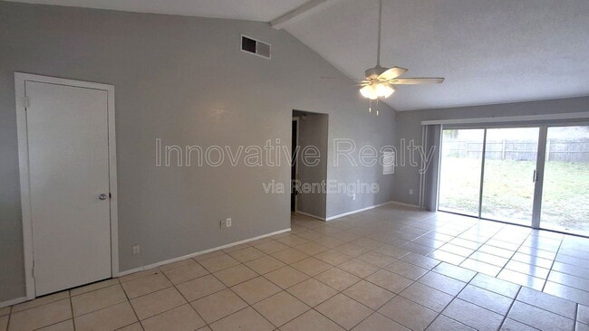 Foto del edificio - 4431 Centennial Dr