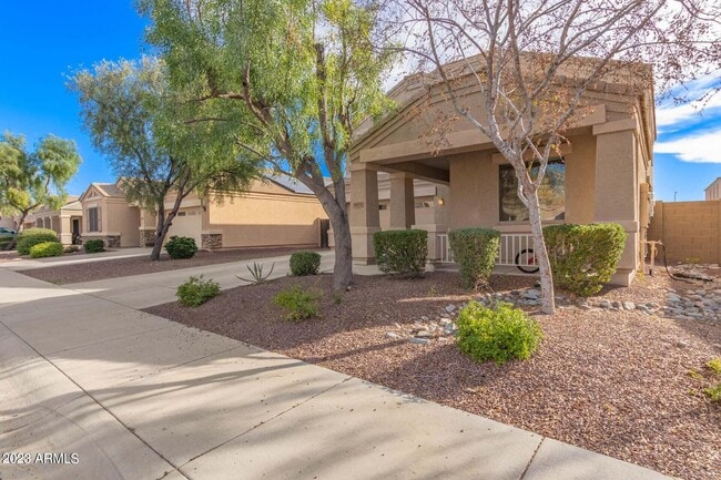 Building Photo - 9575 W Quail Ave