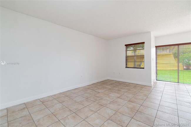 Building Photo - 9340 W Flagler St