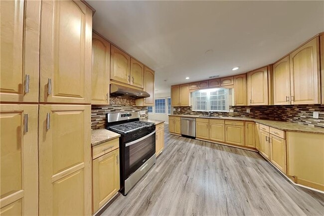 Foto del edificio - 4502 Lashley Ct NE