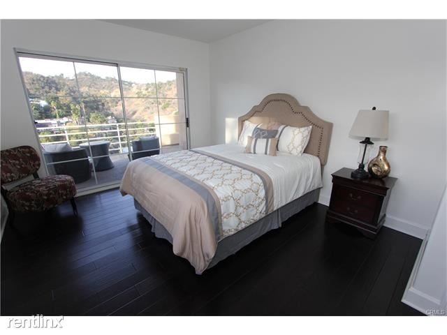Primary Photo - 3848 Alta Mesa Dr