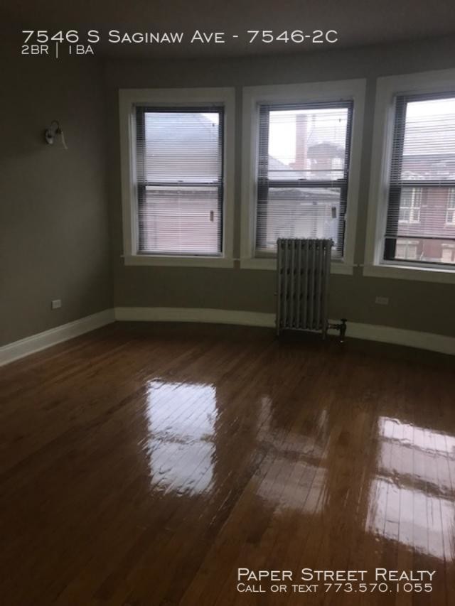 Foto del edificio - 7546 S Saginaw Ave