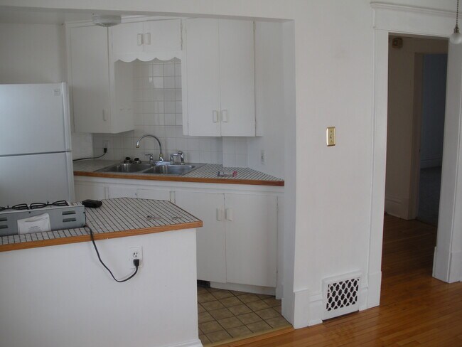 Foto del edificio - 628 37th St