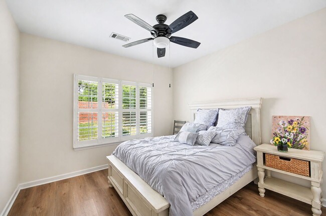 Building Photo - 3BR/2BA Home in Franklin