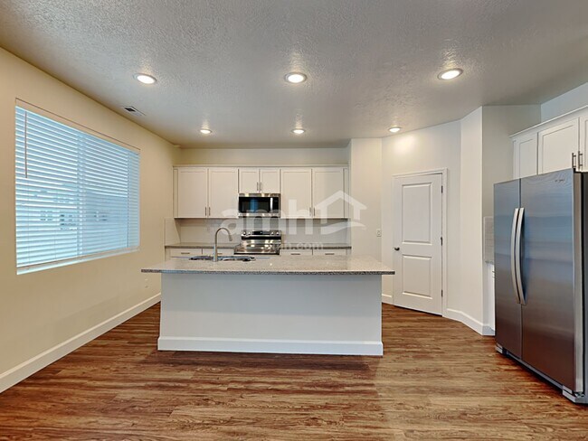 Foto del edificio - 301 N Gibbons Ln