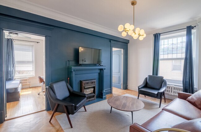 Photo du bâtiment - 1245 Rue St Marc