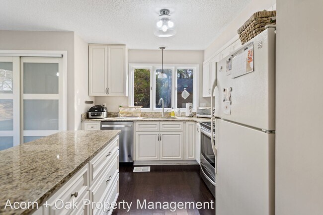 Building Photo - 3 br, 1.5 bath House - 19 Lansgate Ct