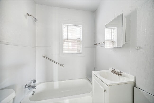 Foto del edificio - 3429 Beulah St