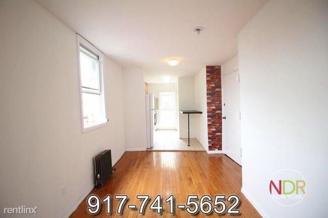 Building Photo - 2 br, 1 bath Apartment - 914 Jefferson Ave