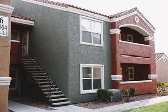 Building Photo - 8101 W Flamingo Rd