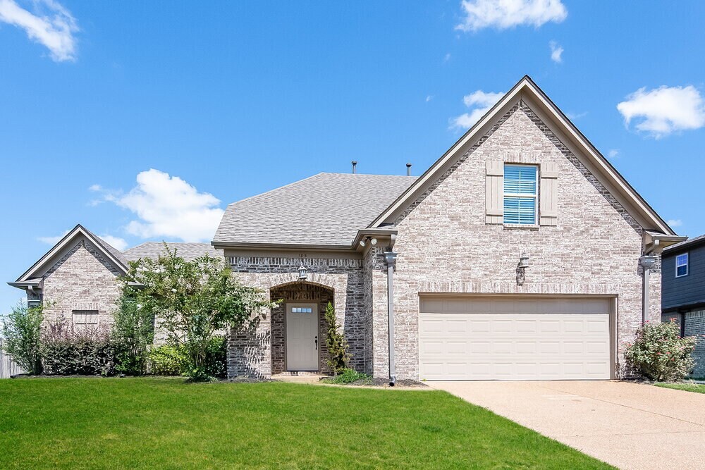 Foto principal - 185 Cypress Point Rd