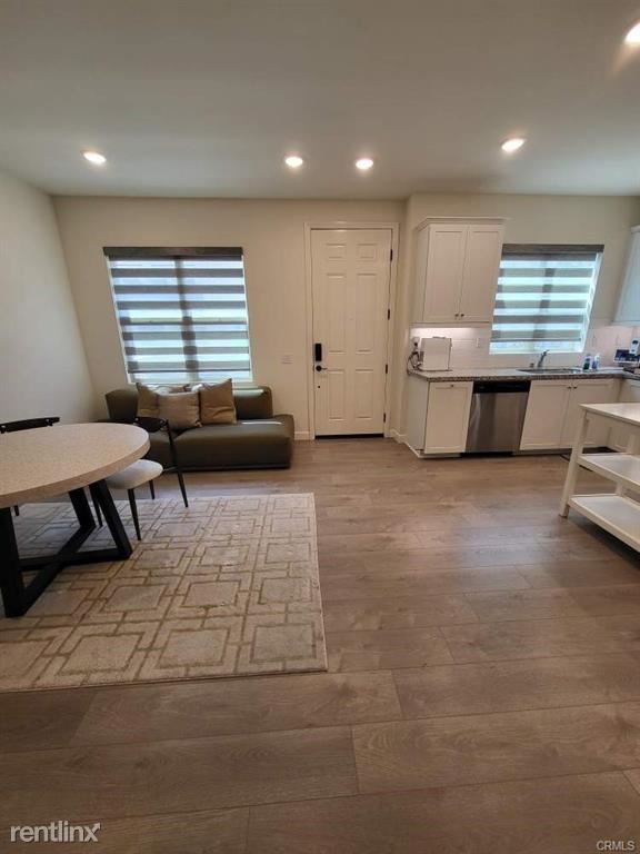 Foto del edificio - 3 br, 3 bath Townhome - 12234 Blue Sky Ct