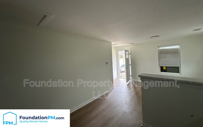 Foto del edificio - 2831 Overton Crossing St