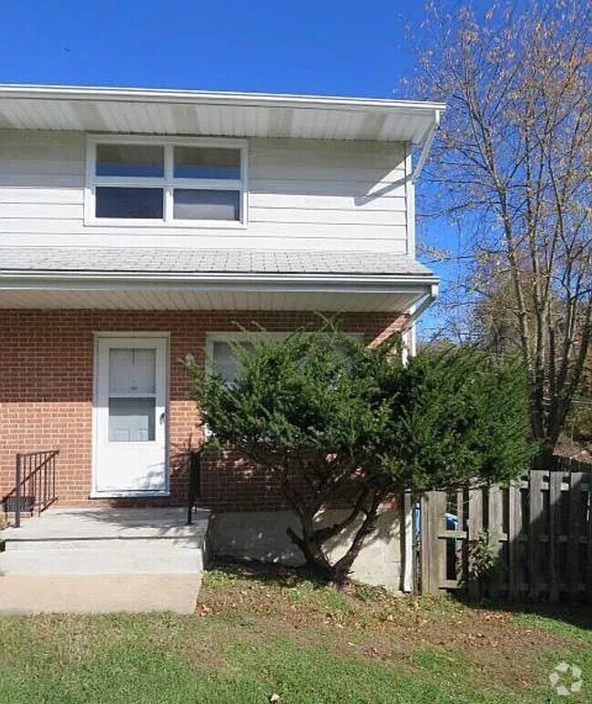 Building Photo - 847-853 Tydings Rd
