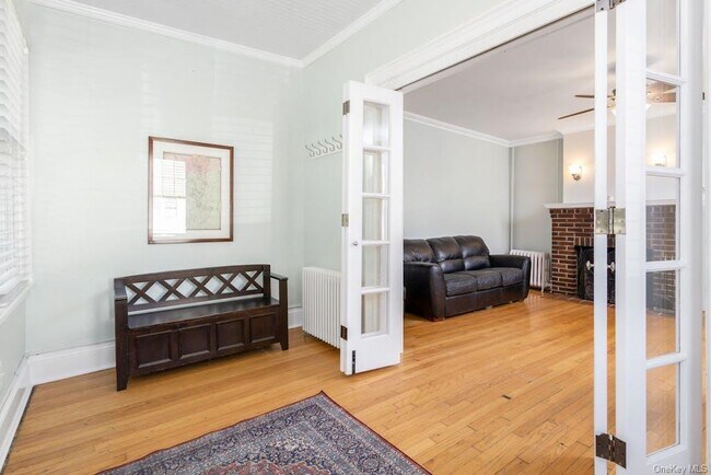 Foto del edificio - 125 New Broadway