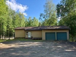 Building Photo - 2585 Stellar Way