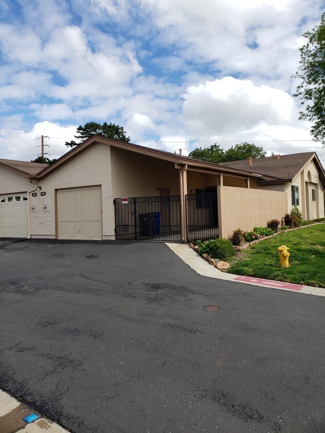 1044 Turnstone Way, Oceanside, CA 92057 Townhome Rentals in Oceanside