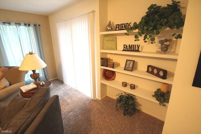 Foto del edificio - 5959 W Northwest Hwy