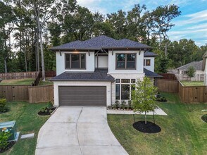 Building Photo - 8207 Boundary Waters Dr