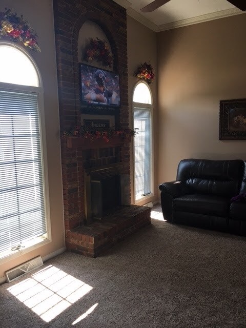 Foto del edificio - 13340 Nutmeg Ridge Dr