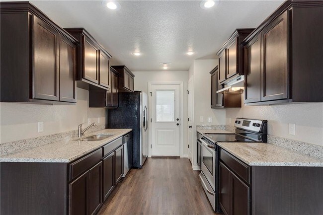 842 Via Torre Avenue Springdale Ar 72762 Townhouse For Rent In