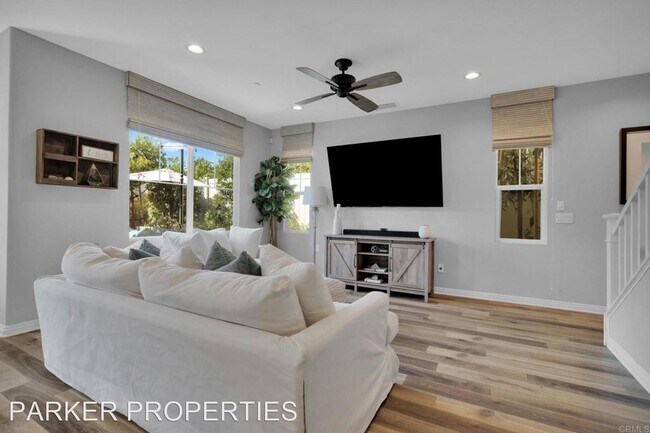 Foto del edificio - 4 br, 2.5 bath House - 1874 Emily St