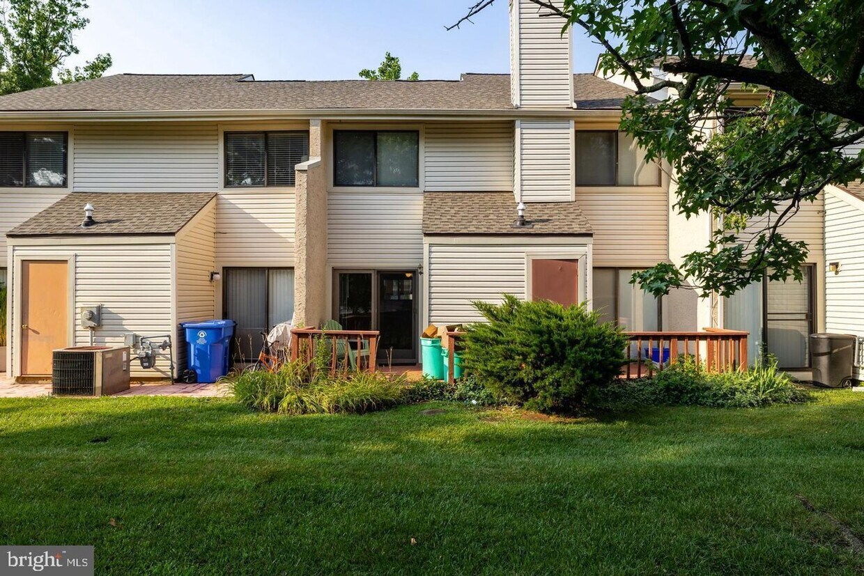 Building Photo - Welcome Home