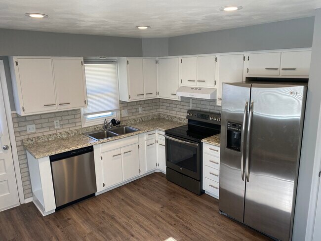Foto del edificio - 2654 N 93rd Street