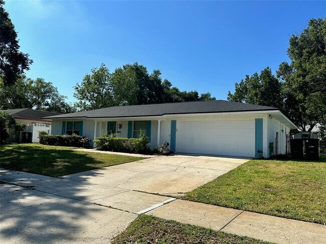 Foto del edificio - 4800 Brenda Dr