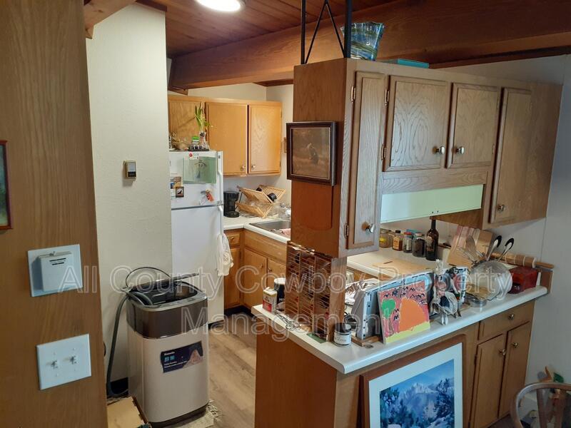 1000 E Garfield St Unit 4, Laramie, WY 82070 Condo for Rent in