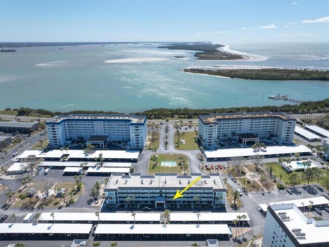 Foto del edificio - 8 Glencoe Pl