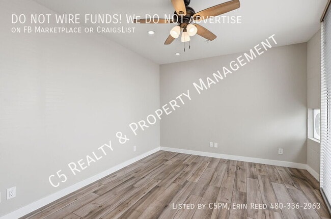 Building Photo - 1111 W University Dr